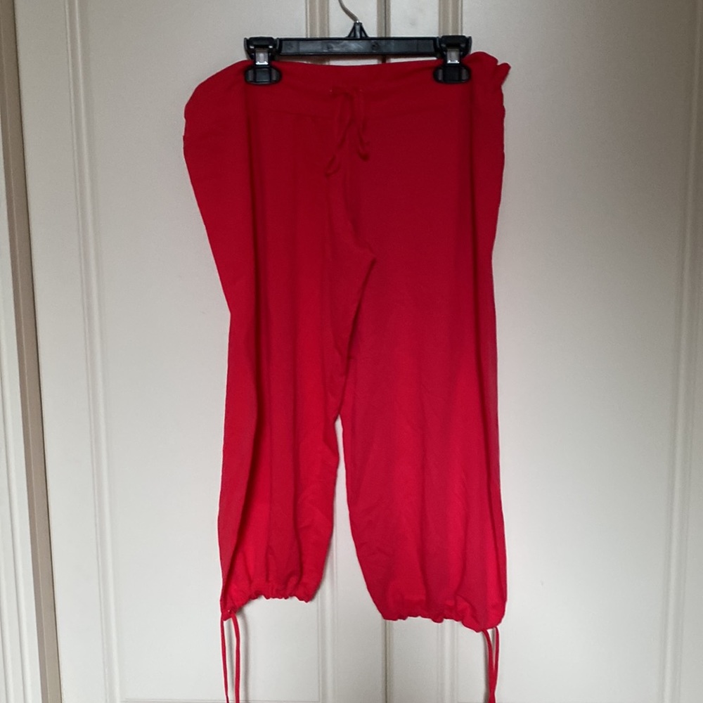 CAPRI BEACH PANTS SZ M.